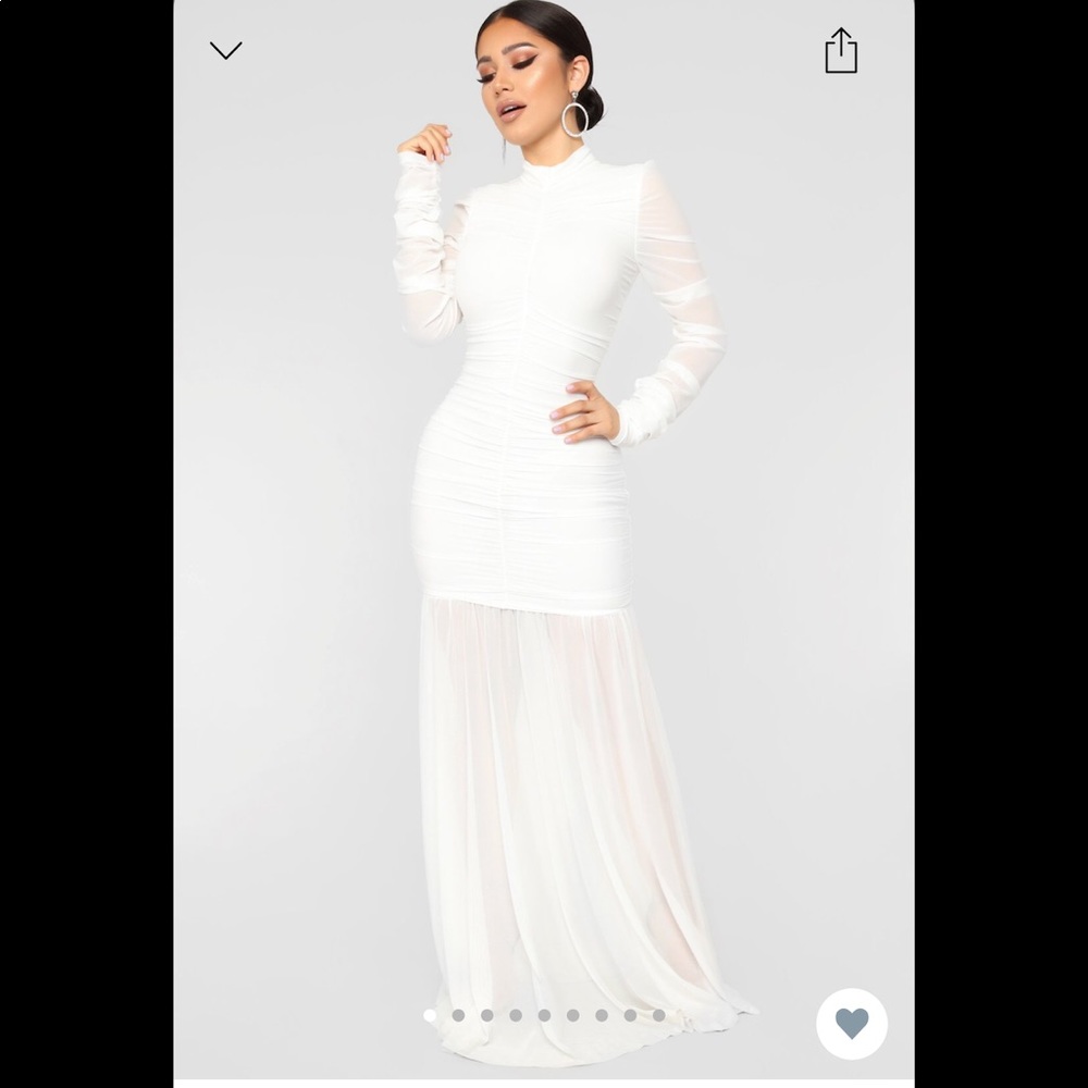 XS Fashion nova dress.
